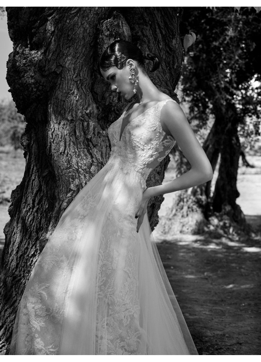 VESTIDO TUL, TUL BORDADO Y APLICACIONES