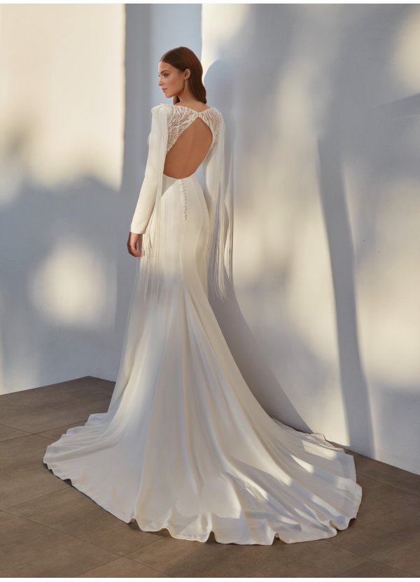 VESTIDO CREPE Y APLICACIONES 2