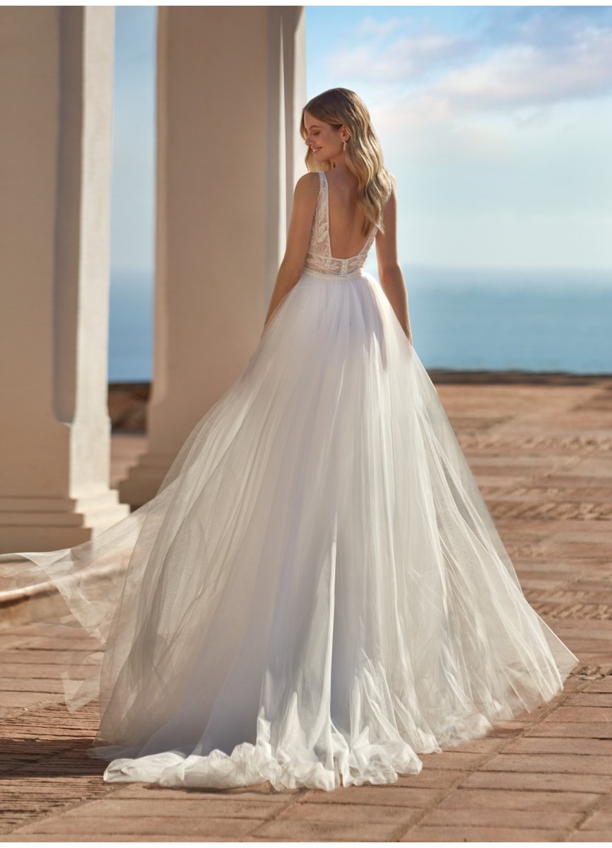 VESTIDO CREPE Y TUL ENCAJE PEDRERIA CON