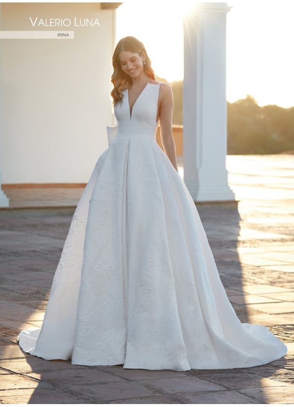 VESTIDO BROCADO Y TIRA...