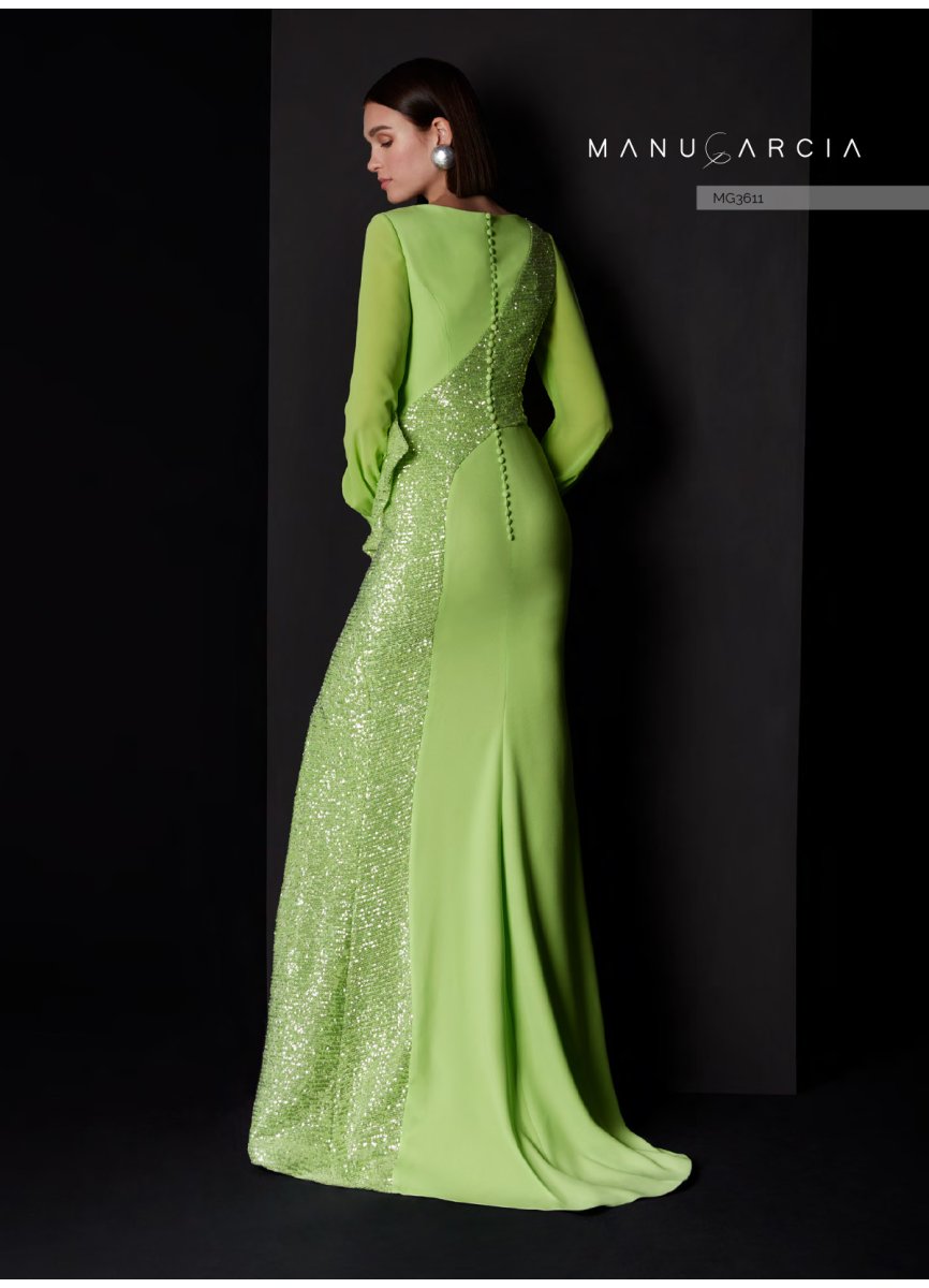VESTIDO CREPE. GEORGETTE Y LENTEJUELAS VESTIDO CREPE. GEORGETTE Y LENTEJUELAS