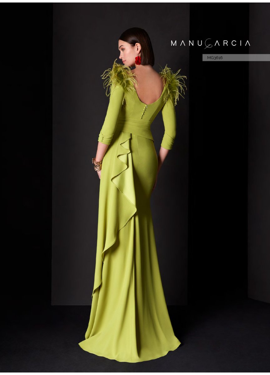 VESTIDO CREPE Y PLUMAS VESTIDO CREPE Y PLUMAS