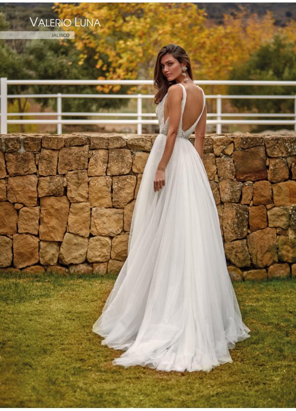 VESTIDO TUL PEDRERIA Y TUL... 2