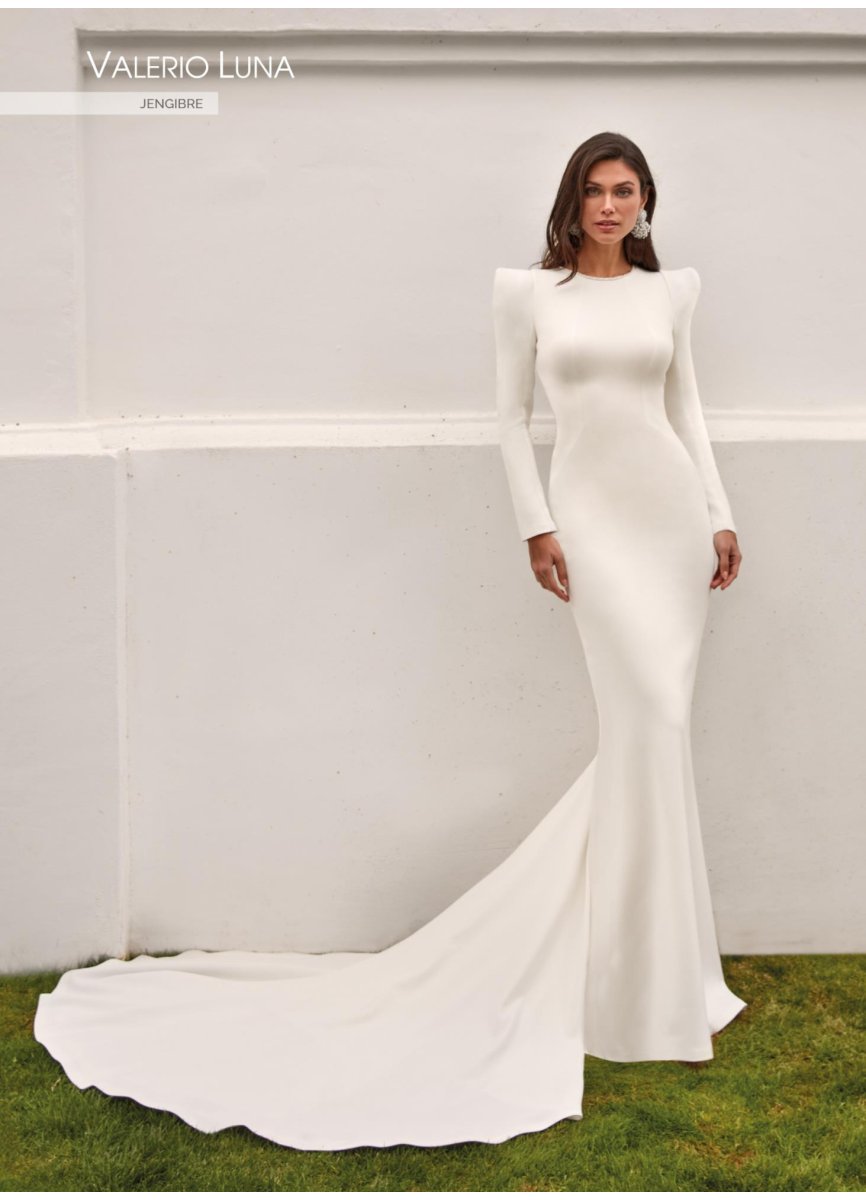 VESTIDO CREPE NEOPRENO Y ADORNO PEDRERIA