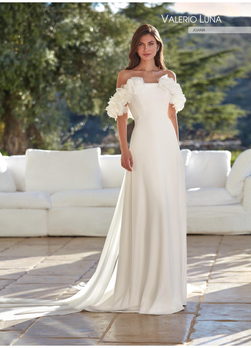 VESTIDO CREPE NEOPRENO Y FLORES ORGANZA