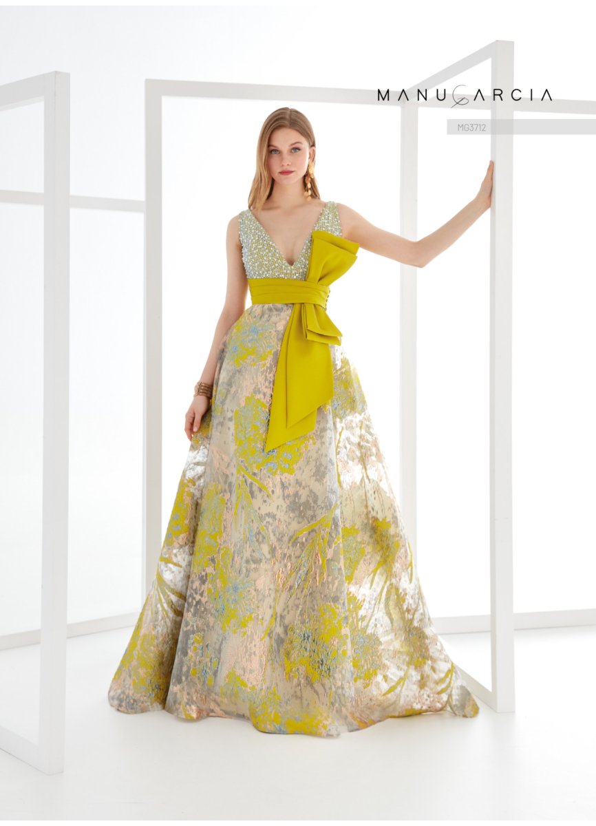 VESTIDO RED PEDRERIA Y ORGANZA FANTASIA