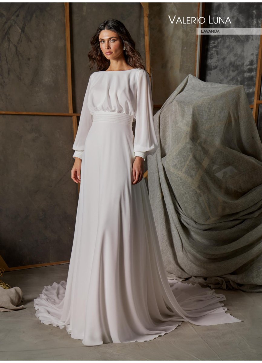 VESTIDO GEORGETTE Y BLONDAS TUL BORDADO