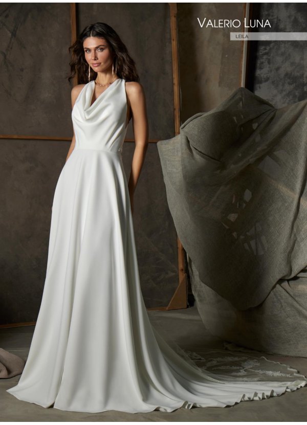VESTIDO SATEN Y APLICACIONES