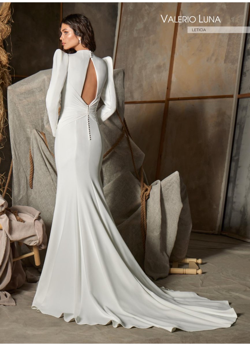 VESTIDO CREPE NEOPRENO Y ADORNO CRISTAL