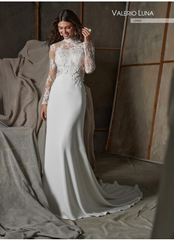 VESTIDO CREPE Y ENCAJE