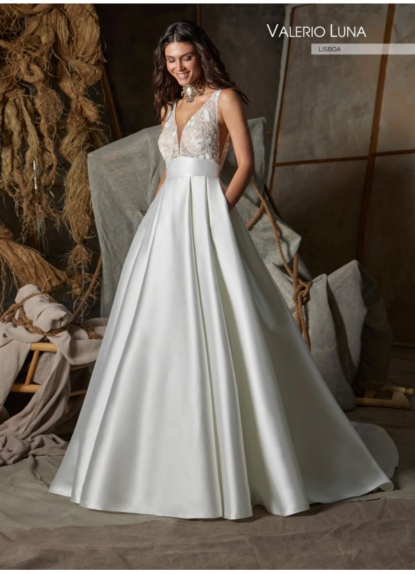 VESTIDO MIKADO Y TUL PEDRERIA