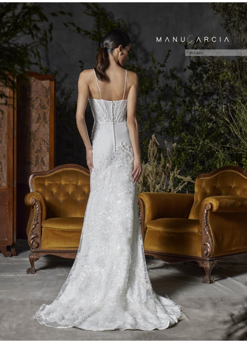 VESTIDO CREPE.TUL PEDRERIA Y APLICACIONE